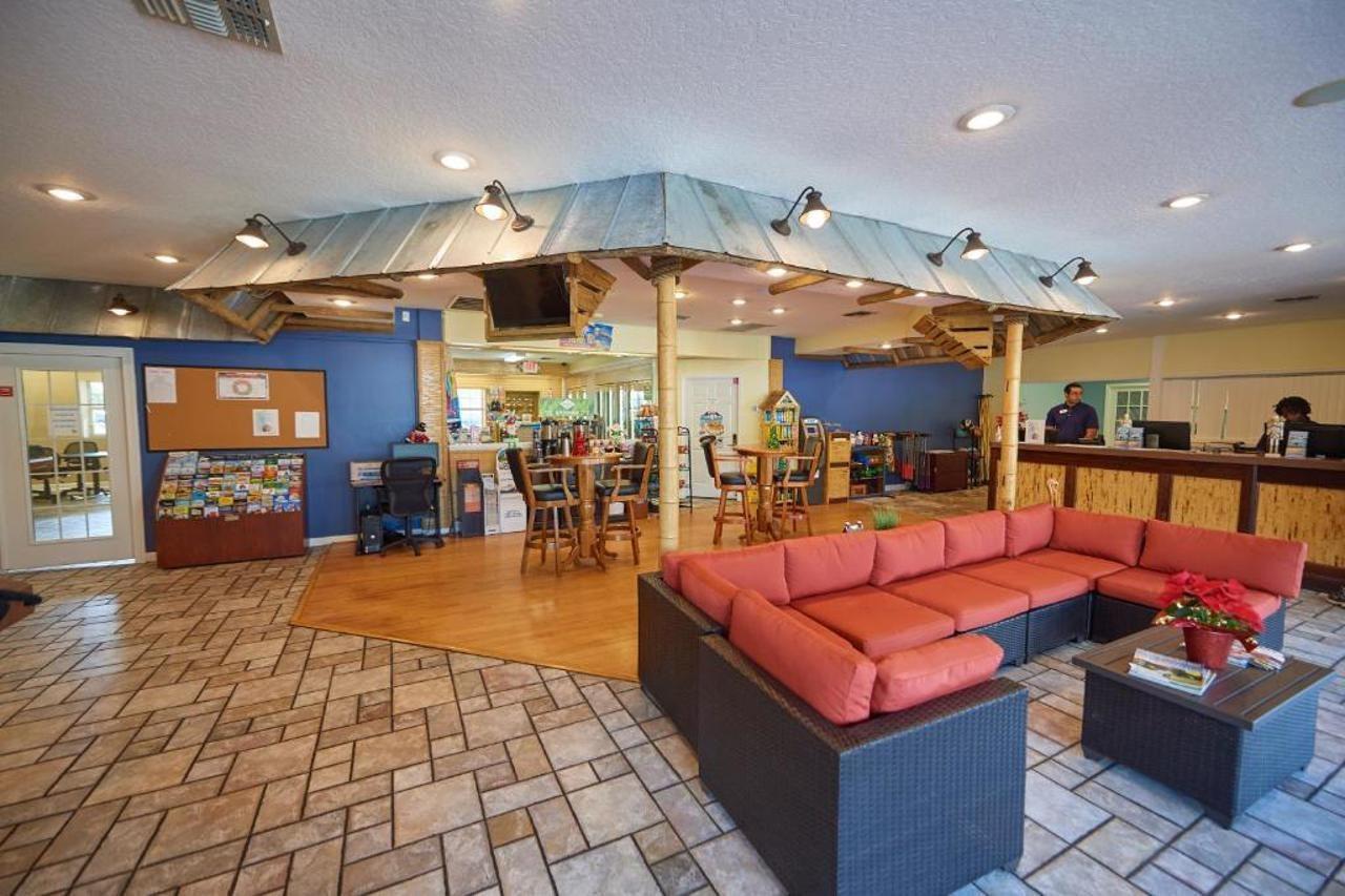 Tropical Palms Resort & Campground 키시미 외부 사진