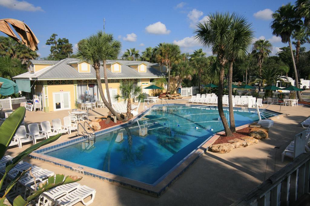 Tropical Palms Resort & Campground 키시미 외부 사진